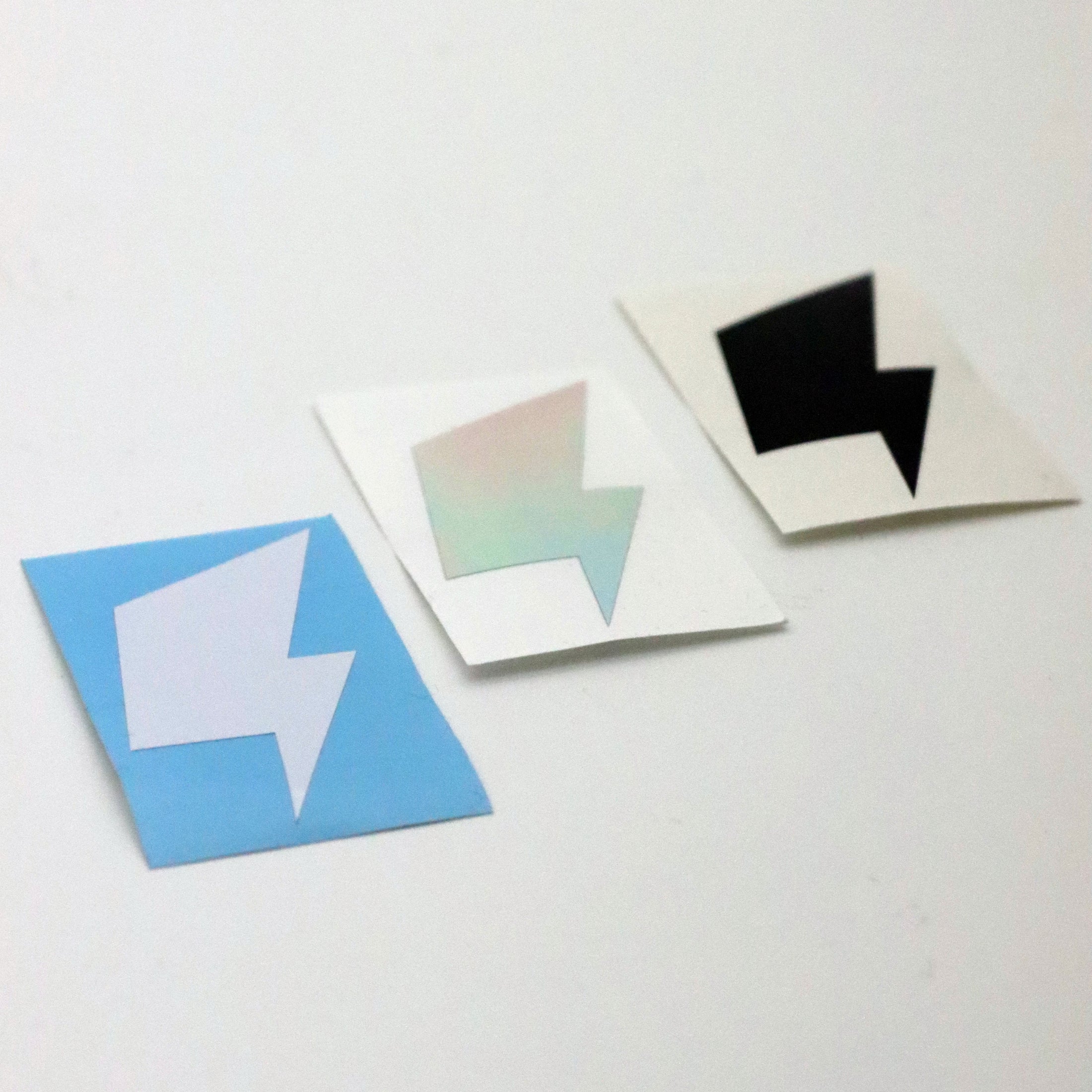 Plateless Lightening Bolt Sticker